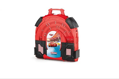 Carrera Speed Arena Disney Pixar Cars I Slotbahn Kinder 1:50 – Mobile Rennbahn im Koffer mit Lightning McQueen & Cruz Ramirez – Rennspaß to go für Zuhause, unterwegs & Kindergeburtstag