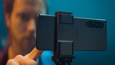 Sony Xperia 1 IV (5G Smartphone, 6,5 Zoll, 4K HDR 120 Hz OLED-Display, Dreifach-Kamera mit optischem Zoom (ZEISS T*), 3,5-mm-Audio, Dual SIM) 24+6 Monate Garantie [Amazon Exklusiv] violett