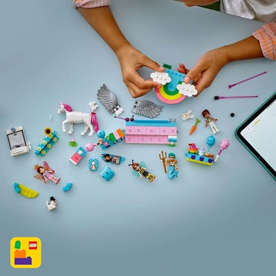 LEGO Friends Kostümparty mit Einhorn und Fee - Spielzeug für Mädchen ab 6 Jahren, inkl. Bühne, DJ-Pult, 4 Mini-Puppen, Kater Churro & Pferd als Tierfigur, Plus Zubehör - Geschenkidee - 42661
