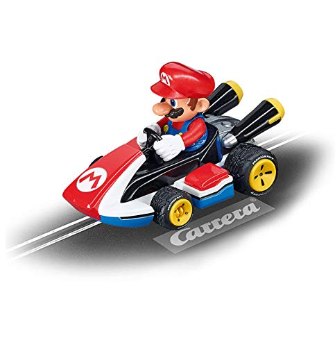 Carrera - 20063026 - First Nintendo Mario Kart Rennstrecken-Set für Kleinkinder|2,4m elektrische Rennbahn mit Mario & Yoshi Spielzeugautos|mit Handregler & Streckenteilen|für Kinder ab 3 Jahren