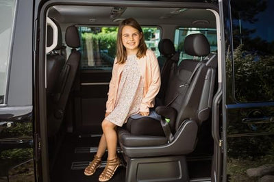 Osann Junior, Sitzerhöhung Auto Kinder, Kindersitzerhöhung ohne Isofix 126-150cm (ca. 15-36 kg), Sitzschale i-Size - Nero