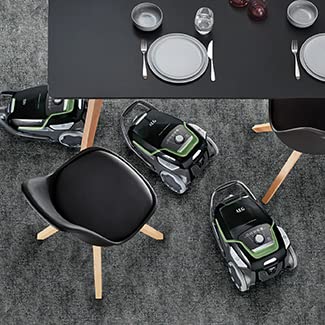 AEG VX9-2-ÖKO Staubsauger mit Beutel / 70% Recyclingmaterial / inkl. Zusatzdüsen / 12 m / 850 Watt / nur 65 dB(A) / 5 l Staubbeutelvolumen / waschbarer Filter / schwarz/grün / Exklusiv bei Amazon