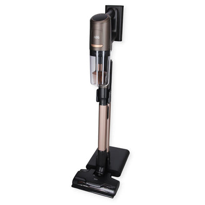 AEG ULTIMATE 8000 AP81A25ULT Akku-Staubsauger / Automatik / 5-Stufen Filtration / digitale Anzeige / Tierhaar-, Hartboden-, & Multi-Bodendüse / 3 Stufen / Akku wechselbar / Zubehör / 400ml / bronze