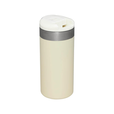 Stanley Aerolight Transit Thermobecher 0.35L - Hält 4 Stunden Heiß - Spülmaschinenfest - Kaffeebecher To Go Auslaufsicher - Kompatibel mit gängigen PKW-Getränkehalterungen - Thermosflasche - Cream