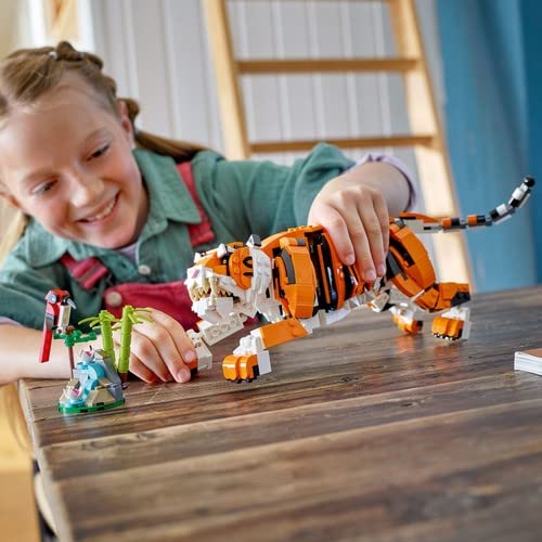 LEGO 31129 Creator Majestätischer Tiger, Panda oder Fisch, 3-in-1 Tierfiguren-Set, Spielzeug für Kinder, Jungen und Mädchen, Konstruktionsspielzeug mit Tieren