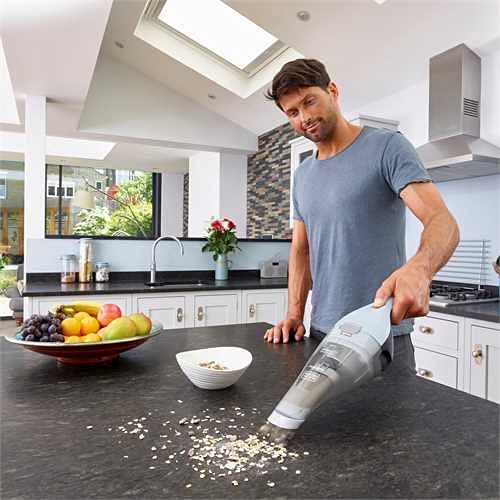 BLACK+DECKER Handstaubsauger Akku 7,2V Dustbuster (Handsauger beutellos + kabellos, breite Saugöffnung, spülmaschinenfester Staubfangbehälter inkl. Fugendüse & Ladestation mit Wandhalterung) NVC215W