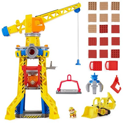 Rubble & Crew – Baupfoten Hof Kran-Spielset (68 cm) mit Rubble-Actionfigur, Planierraupen-Baufahrzeug und 340 g Kinetic Sand Build-it Sand, Spielzeug geeignet für Kinder ab 3 Jahren