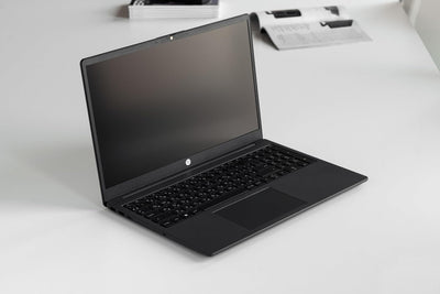 HP Notebook 250 G10, CPU Intel Core i7 13Th Gen, 32 GB RAM DDR4, 1TB (1000 GB) NVMe SSD, Windows 11 Pro, Display Laptop 15,6 Zoll Full HD, sofort einsatzbereit - QWERTY-TASTATURLAYOUT Italien