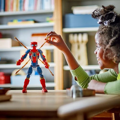LEGO Marvel Iron Spider-Man Baufigur, Superhelden-Actionspielzeug für Kinder ab 8 Jahren, Jungen & Mädchen, Set mit Rüstung, baubares Modell, Avengers Geschenk-Idee für Fans der Marvel Filme 76298