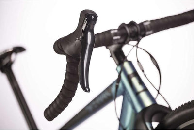 Airtracks 28 Zoll Herren Gravel Bike STERRATO 5.0 Fahrrad mit 2 x 9 Gang Shimano SORA RD-R3000-18 Gang- UD Carbon Gabel - UD Carbon Gabel - 55cm (Körpergröße 175-188cm)