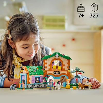 LEGO Friends Ponyhof & Stall - Kreatives Spielset mit 2 Spielfiguren, 2 Mikro-Figuren und 4 Tieren - Kreatives Pferde Spielzeug - Kinder Geschenk für Mädchen und Jungen ab 7 Jahren 42654