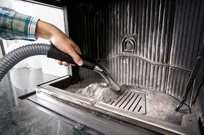 Kärcher AD 2 Aschesauger und Trockensauger perfekt für die Kaminreinigung und Pelletofen Reinigung (mit Filterreinigung, 14-Liter-Metallbehälter, Reinigung ohne Schmutzkontakt), Schwarz