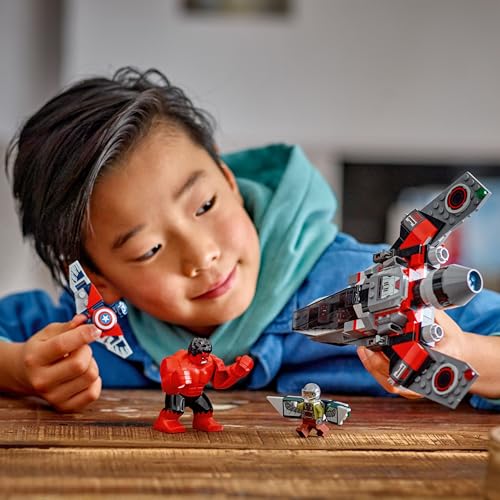 LEGO Marvel Showdown zwischen Captain America und Red Hulk, Geschenk für Kinder, Set mit baubarem Jet, Superhelden Spielzeug für Jungen und Mädchen ab 8 Jahren, Abenteuer Bauspielzeug 76292