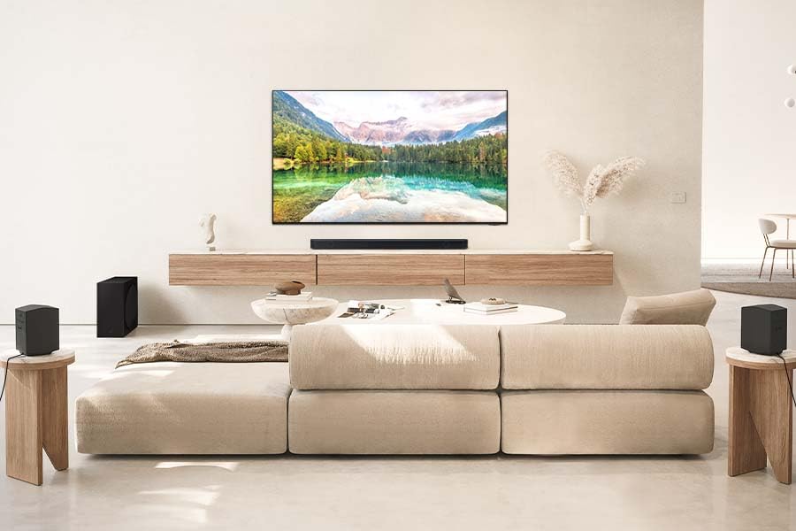 Samsung HW-Q935GD 9.1.4-Kanal Q-Soundbar für TV-Geräte, 2.0.2-Kanal-Rücklautsprecher, Bluetooth-Lautsprecher mit kabellosem Dolby Atmos / DTS:X, Q-Symphony [2024]