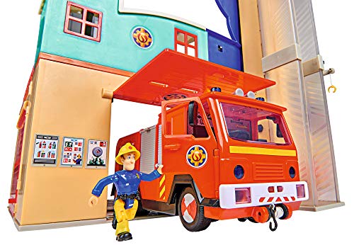 Simba 109252577 - Feuerwehrmann Sam Mega Feuerwehrstation XXL große Feuerwehrwache inklusive Sam Spielfigur, mit Licht, Sound und Funkgerät, für Kinder ab 3 Jahren[Exklusiv bei Amazon]