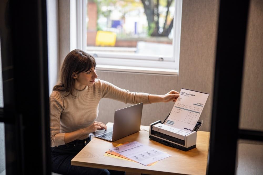 Brother ADS-1300 - Kompakter und tragbarer Dokumentenscanner