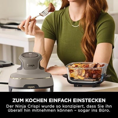 Ninja CRISPi tragbare Airfryer Heißluftfritteuse, 3,8 l, 4-in-1: Heißluftfrittieren, Braten, Warmhalten, Recrisp, 6 Portionen, 2x herausnehmbare Glasbehälter & Deckel, 1700 W, Stone Gold FN101EUSTGD