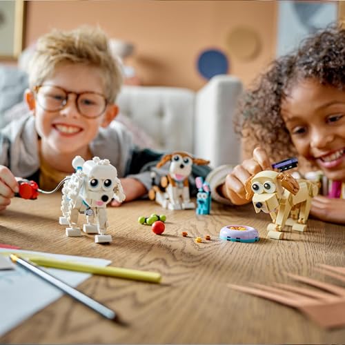 LEGO 31137 Creator 3in1 Niedliche Hunde Set mit Dackel-, Mops-, Pudel-Tierfiguren und mehr, Spielzeug für Kinder ab 7 Jahren, Geschenk für Hundeliebhaber