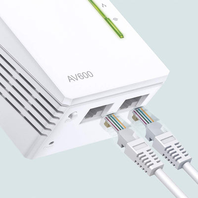 TP-Link WLAN Powerline Adapter Set TL-WPA4220 KIT(600Mbit/s, WLAN 300Mbit/s, Wi-Fi Clone, Fast-Ethernet-LAN, Plug&Play, Kompatibel mit allen HomePlug AV/AV2)