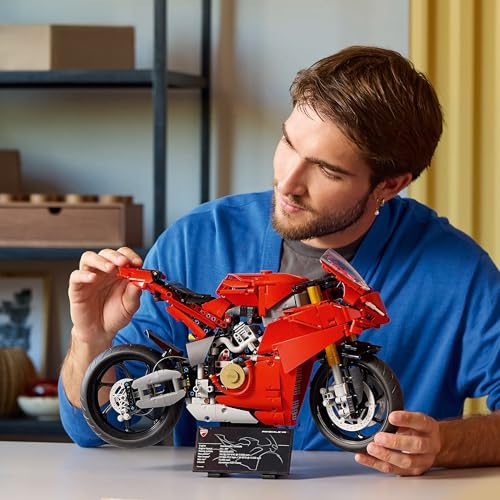 LEGO Technic Ducati Panigale V4 S Motorrad, baubares Motorradmodell, Bausets für Erwachsene, Männer und Frauen, ab 18 Jahren, Geschenkidee für Fans von Ducati und Motorrädern 42202