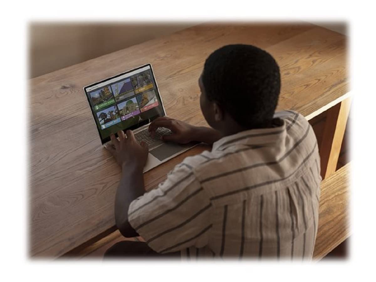 Microsoft Surface Laptop Go, 12,45 Zoll Laptop (Intel Core i5, 4GB RAM, 64GB eMMC, Win 10 Home in S Mode ) Platin