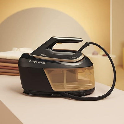 Philips PerfectCare 6000 Dampfbügelstation - 2400 Watt, 600 g Dampfstoß, 8 Bar, OptimalTEMP-Technologie, 1,8 l Wassertank, Schwarz/Gold (PSG6064/80)