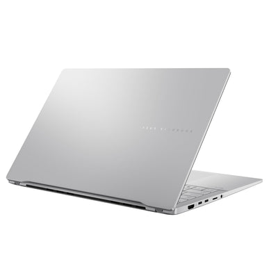 ASUS Vivobook S 15 S5507QA Laptop | Copilot+ PC | 15,6" 2,8K WQHD+ 16:9 OLED Display | Snapdragon X Elite X1E-78-100 | 16GB RAM | 1TB SSD | QC Adreno GPU | Win11 Home | QWERTZ | Cool Silver