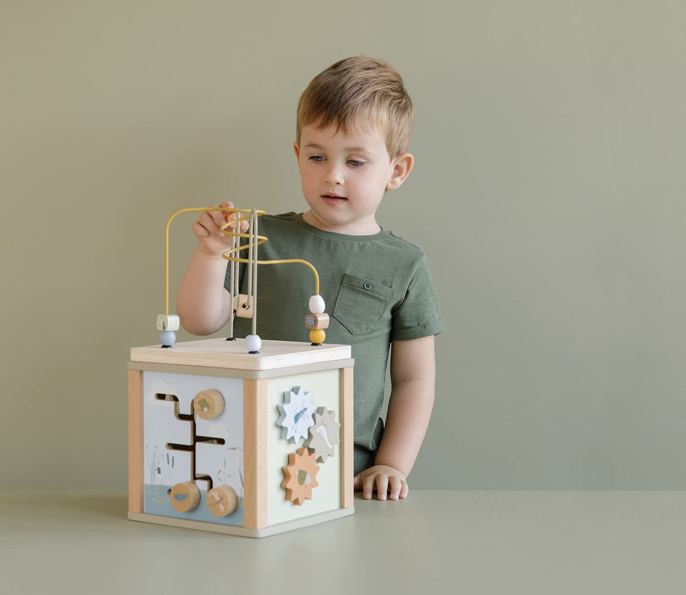 Little Dutch 7109 FSC Holz Aktivitäten-Würfel Motorikschleife - Little Goose