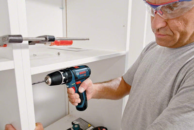 Bosch Professional 12V System Akku Schlagbohrschrauber GSB 12V-15 (Bohr-Ø Holz max: 19 mm, inkl. 2x 2.0Ah Akku + Ladegerät, 2x Bohrer-Set, 1x Bit-Set, Werkzeugtasche) - Amazon Exclusive Set Set