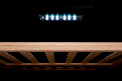 Respekta Weinkühlschrank freistehend für 77 Standardflaschen / 193 L Nutzinhalt/Regelbares Thermostat 5-22°C/Touch Control/LED Leuchte/Wechselbarer Türanschlag/Max. 43 dB/WKS 77