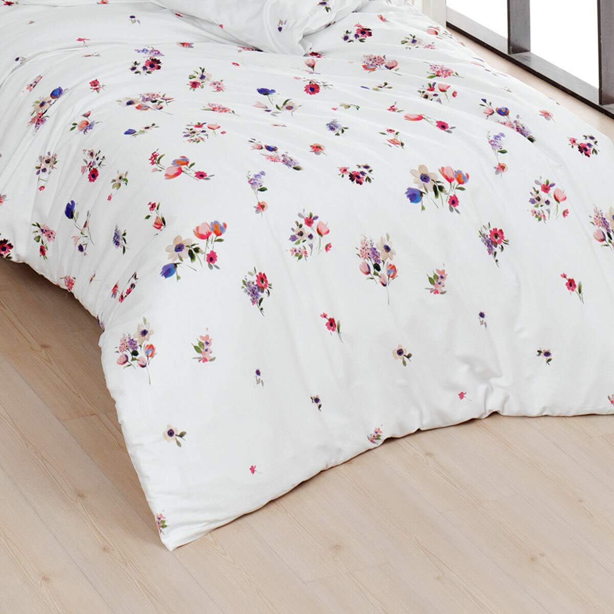 Traumschlaf Mako-Satin Bettwäsche Claude 1 Bettbezug 200 x 200 cm + 2 Kissenbezüge 80 x 80 cm