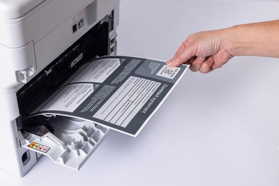 Brother MFC-L5710DN 4-in-1 Mulifunktionsdrucker schwarz weiß (A4, 48 Seiten/Min., 1.200x1.200 DPI, LAN, Duplex-ADF, 250 Blatt Papierkassette) weiß/grau