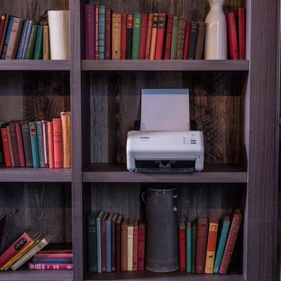 Brother ADS-4300N Desktop-Dokumentenscanner, SuperSpeed USB 3.0, doppelseitig, erweiterte Bildaufnahme, UK-Stecker