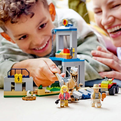 LEGO 76957 Jurassic Park Flucht des Velociraptors, Dinosaurierspielzeug und Buggy-Auto zum Sammeln für Kinder ab 5 Jahren