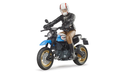 bruder 63051 - Scrambler Ducati Desert Sled mit Fahrer - 1:16 Motorrad Spielzeug-Figur Motorcross