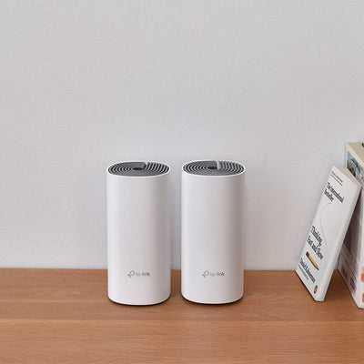 TP-Link Deco E4 Mesh WLAN Set (2er Pack), AC1200 Dual Band Router & Repeater (Reichweite bis zu 260m², ideal für große Häuser mit mehreren Geräten, 4x 100Mbit/s Ports) weiß