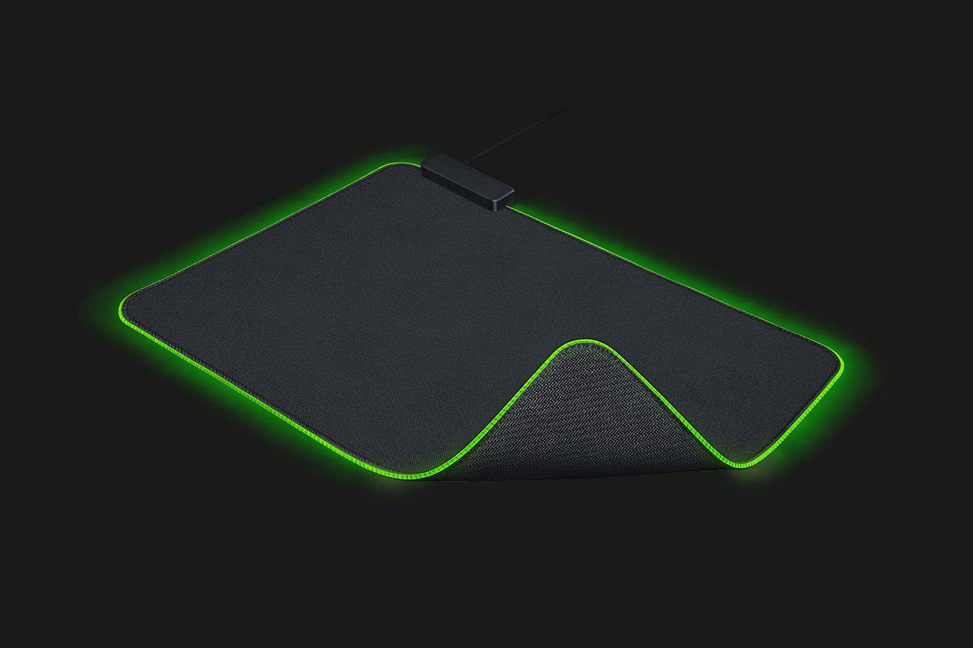 Razer Goliathus Chroma - Weiche Gaming Maus-Matte mit RGB Beleuchtung (Kabelhalterung, Stoff-Oberfläche, rutschfest, gesteppter Rand, optimiert für alle Mäuse) Schwarz