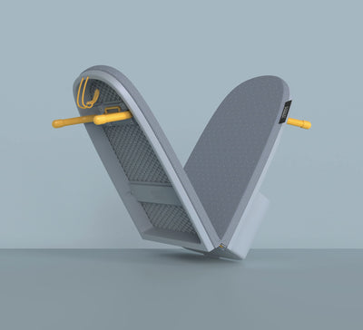 Joseph Joseph Pocket - Platzsparender faltbarer Bügeltisch, kompakte Tischplatte Bügeltisch mit Baumwollbezug, grau/gelb