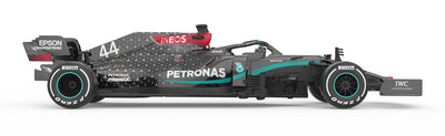JAMARA Mercedes-AMG F1 W11 EQ Performance 1:18-2,4GHz für Mehrspielerbetrieb, offiziell lizenziert, originalgetreue Lackierung, Inklusive Dekorbogen