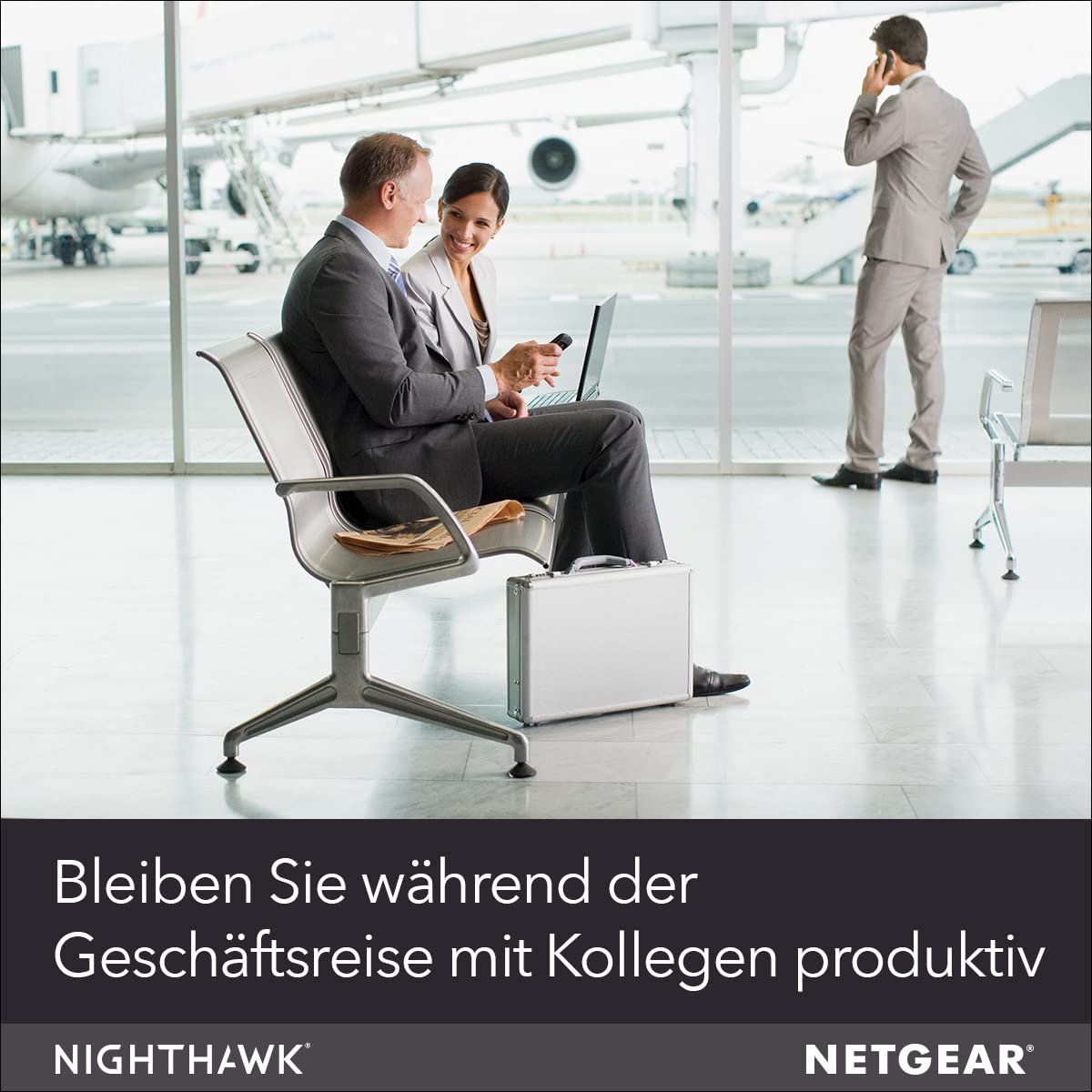 NETGEAR Nighthawk Mobiler WLAN Router MR1100 | tragbares Wlan für unterwegs | 4G LTE Router | bis 1 GBit/s | Hotspot für 20 Geräte | für jede SIM-Karte ohne Vertrag freigeschaltet