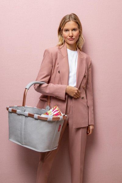 reisenthel carrybag twist sky rose– Stabiler Einkaufskorb mit viel Stauraum und praktischer Innentasche – Elegantes und wasserabweisendes Design