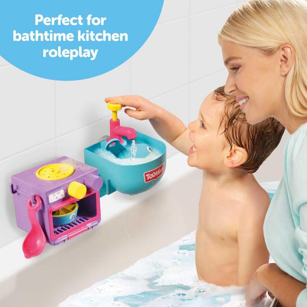 Toomies Bubble & Bake Badewannen Küche, Baby Badespielzeug, Wasserspielzeug, Badespielzeug für Kleinkinder, 2 in 1 Spielset, Badewannenspielzeug geeignet für Kinder ab 18 Monate +