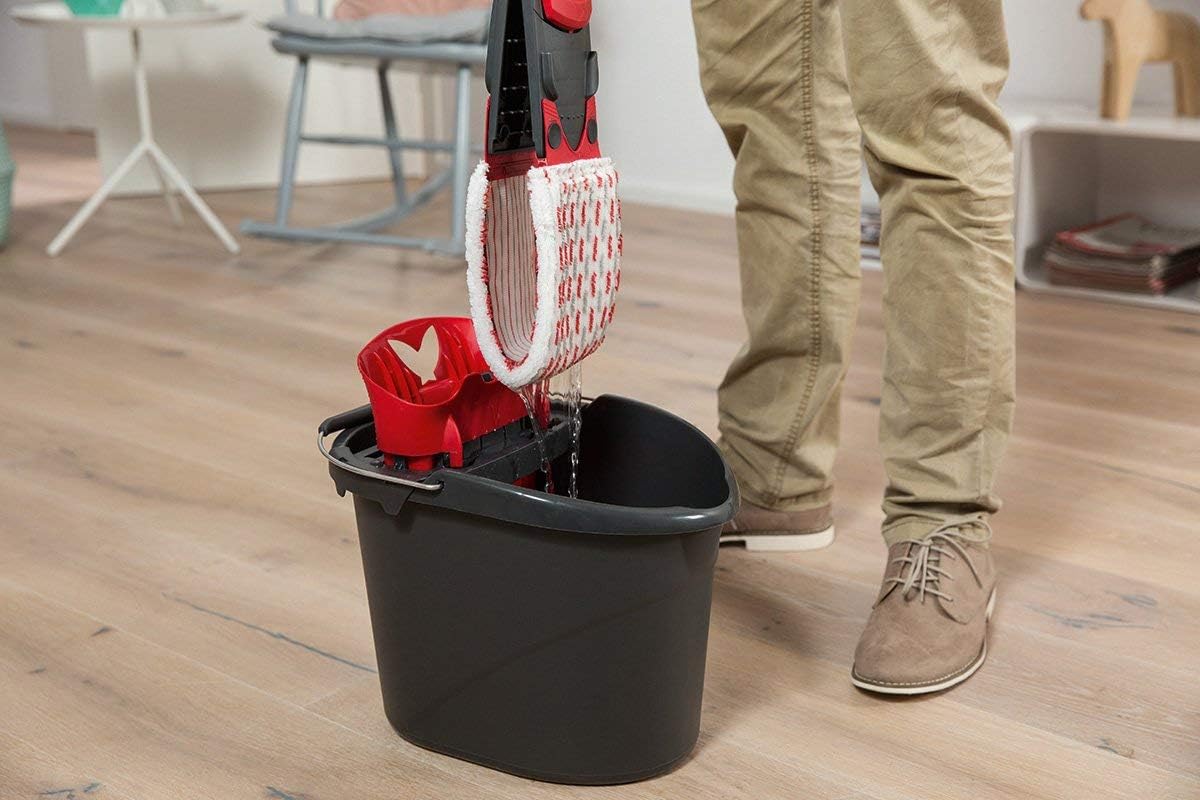 Vileda ULTRAMAX 2in1 Komplett-Set, Bodenwischer-Set mit Eimer, Flachwischer und Microfaser- Wischbezug