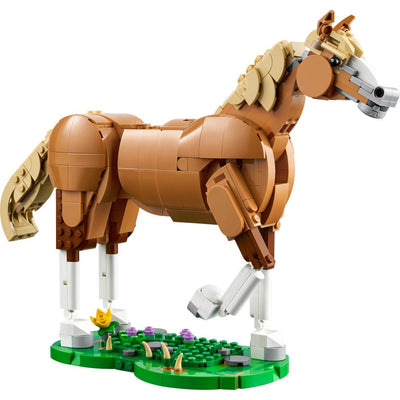 LEGO Creator 3in1 Prächtiges Ross - Kinder Spielzeug Tiere - Tierfigur verwandelt Sich in EIN Bären- oder Hirschmodell – Kreatives Geschenk für Mädchen und Jungen ab 9 Jahren – 31166