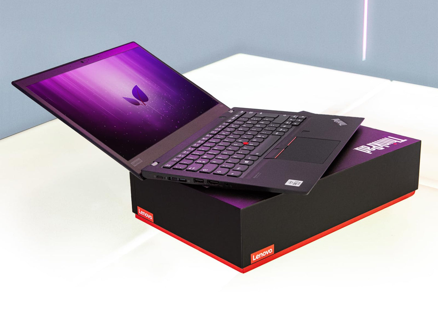 Lenovo ThinkPad T14s Gen 2 Intel i7 4x2.8 GHz 11.Gen 16 GB Arbeitsspeicher 512 GB SSD 14 Zoll Display Full HD 1920x1080 IPS Windows 11 Pro GL1 (Generalüberholt)