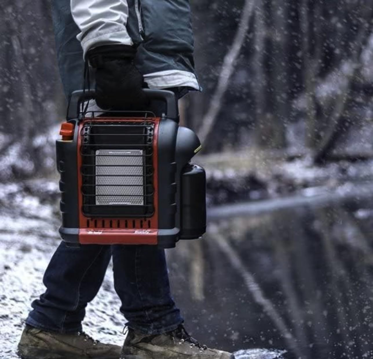 Mr Heater Tragbarer Gasheizer MH9BDF - Gasheizung mit Gasflasche - Gasheizstrahler - Räume bis zu 26M2 - Geeignet für Propan G31 und Butan/Propan G30+31 Patronen - Schwarz/Rot