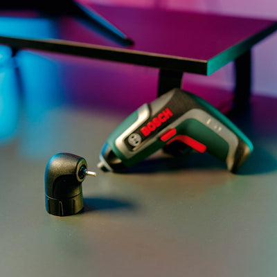 Bosch Akkuschrauber IXO (7. Generation; 3,6V; 2,0Ah; 5,5Nm; mit Mikro-USB-Kabel; Inklusive Winkel-Aufsatz; schraubt bis zu 190 Schrauben; im Karton) – Amazon Edition