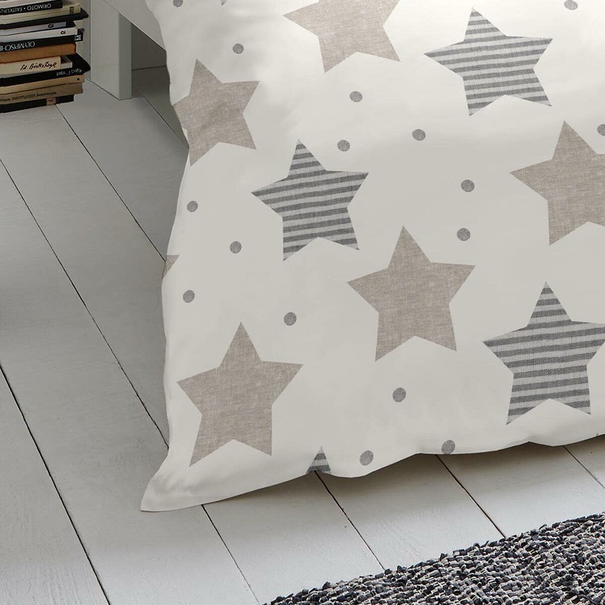 Traumschlaf Biber Wendebettwäsche Sterne beige 1 Bettbezug 135 x 200 cm + 1 Kissenbezug 80 x 80 cm