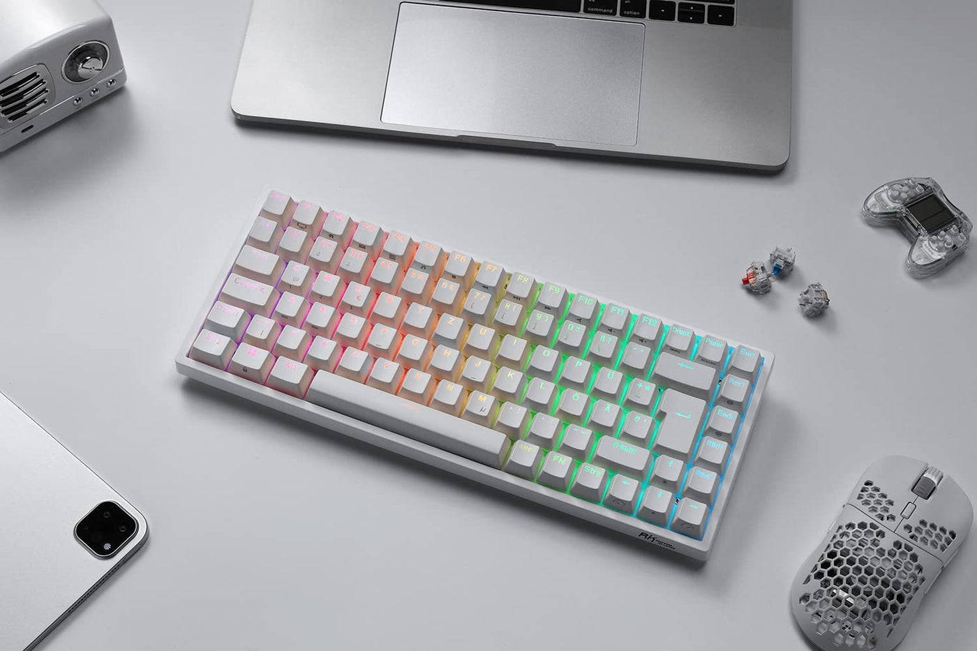 RK ROYAL KLUDGE RK84-DE 75% Gaming-Tastatur, 85 Tasten Kompakte TKL , Bluetooth Mechanische , Roter Schalter, RGB Hintergrundbeleuchtung, 2.4Ghz für Mac & Windows