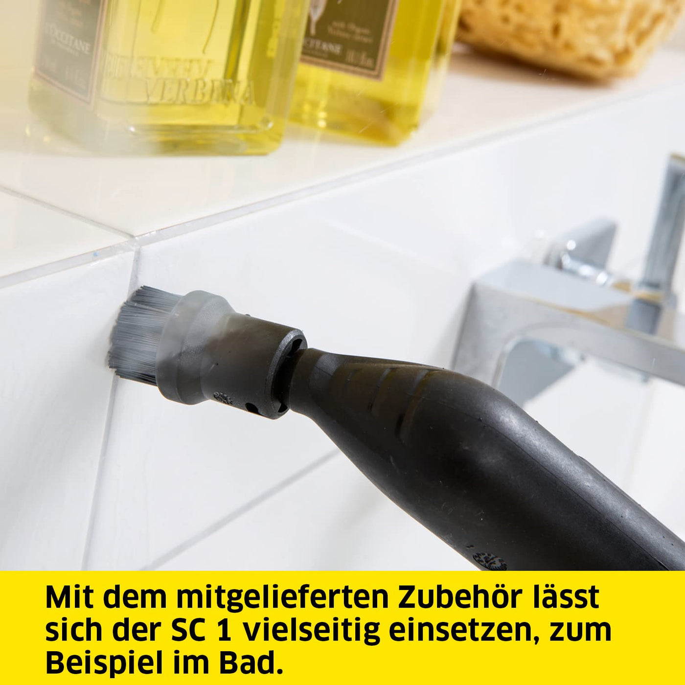 Kärcher Dampfreiniger SC 1, Dampfdruck: 3 bar, Aufheizzeit: 3 min., Leistung: 1.200 W, Flächenleistung: 20 m², Tank: 200 ml, mit Hand-, Punktstrahl- und Powerdüse, Mikrofaser-Überzug und Rundbürste